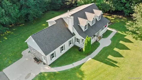 390 E Deckerville Rd, Almer, MI 48723