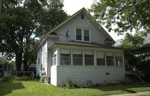 409 N Lincoln St, Durand, MI 48429