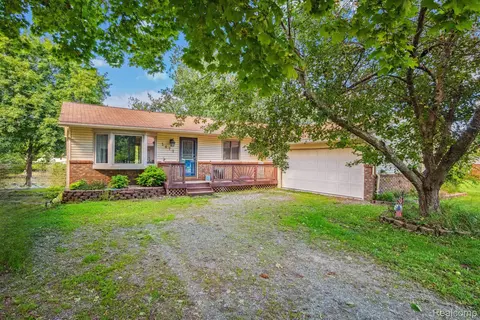 3473 Recreation, Pinckney, MI 48169