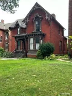 649 W Canfield St, Detroit, MI 48201
