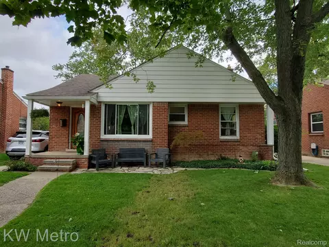 407 Normandy Rd, Royal Oak, MI 48073