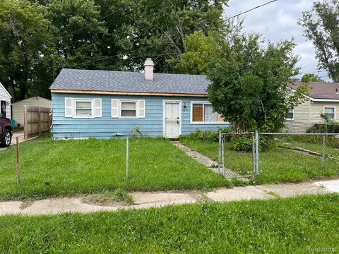 1297 E Downey Ave, Flint, MI 48505