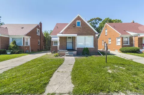 20045 Strathmoor St, Detroit, MI 48235