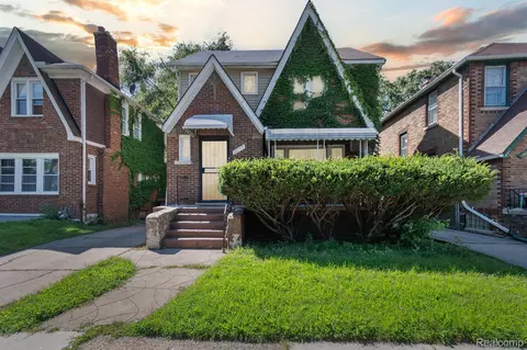 16177 Birwood St, Detroit, MI 48221