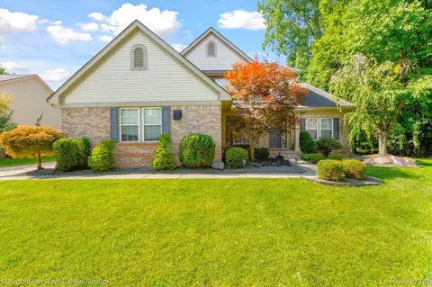 46885 Wareham, Canton, MI 48187