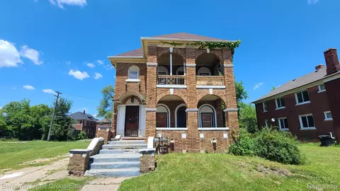 3330 Tuxedo St, Detroit, MI 48206