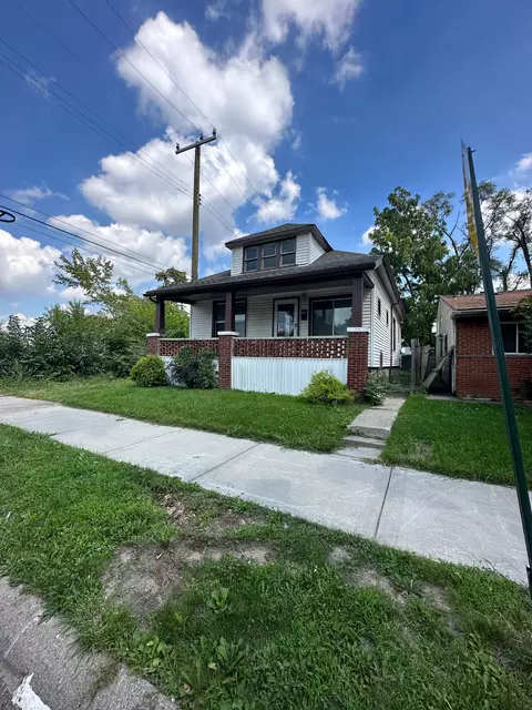 19030 Klinger St, Detroit, MI 48234