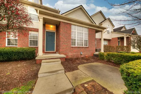 6104 Jasmine Dr, Commerce, MI 48390