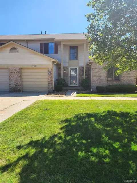 21943 Glenwood Ln, Woodhaven, MI 48183