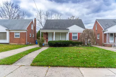 384 Sherbourne St, Inkster, MI 48141