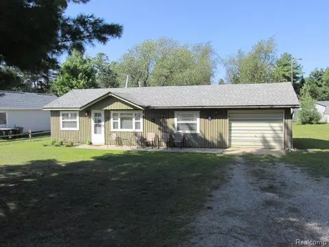 9167 Superior Ave, Richfield, MI 48656