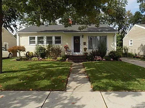 1523 Amelia Ave, Royal Oak, MI 48073