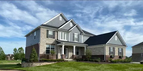 20854 Abingdon St, Lyon, MI 48167