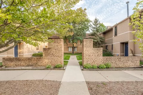 200 Briarcrest Dr #118, Ann Arbor, MI 48104