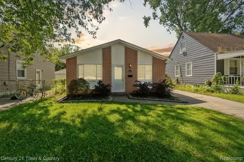 34291 Annapolis St, Wayne, MI 48184
