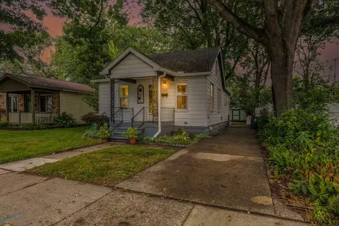 1318 Etowah Ave, Royal Oak, MI 48067