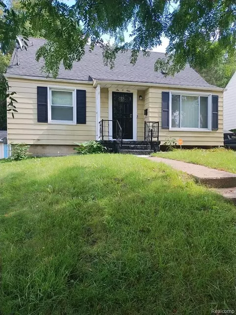 609 Bradley Ave, Flint, MI 48503