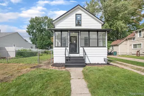 1041 Vester St, Ferndale, MI 48220