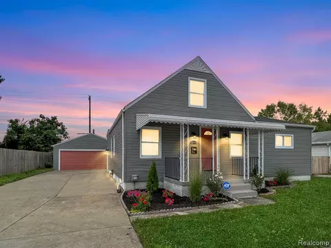 20779 Helle Ave, Warren, MI 48089