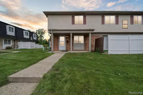 15766 Dupage Blvd, Taylor, MI 48180