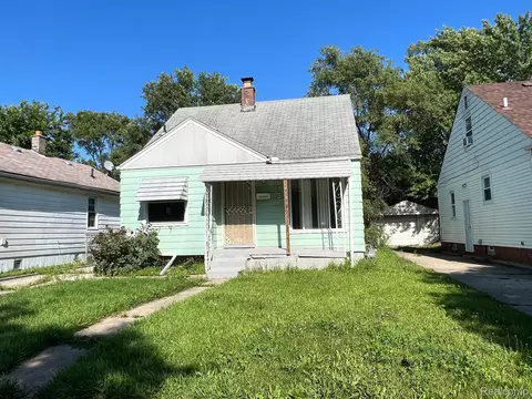 6730 E Brace St, Detroit, MI 48228