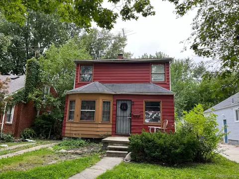 5951 Radnor St, Detroit, MI 48224