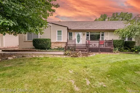36470 Joy Rd, Livonia, MI 48150
