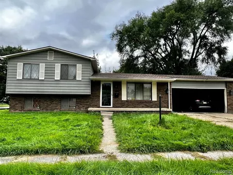 3801 N Providence St N, Flint, MI 48503