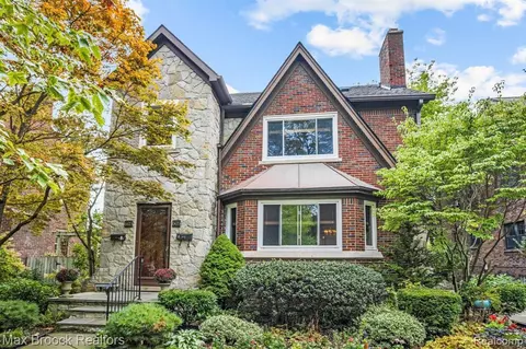 603 Neff Rd, Grosse Pointe, MI 48230