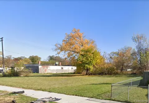 13768 Sparling St, Hamtramck, MI 48212