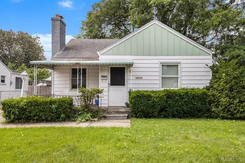 20620 Mccormick St, Detroit, MI 48224