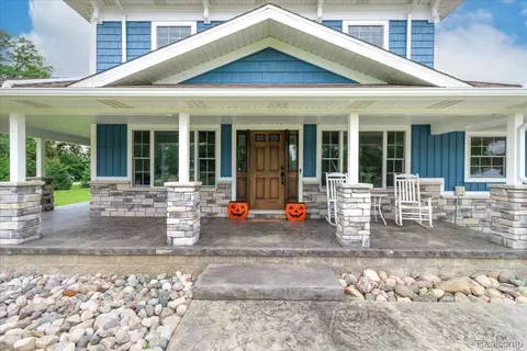 1108 W Britton Rd, Morrice, MI 48857