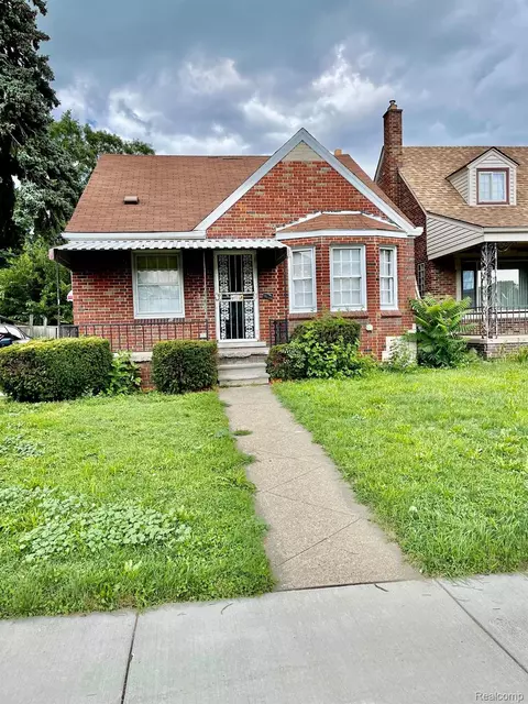 2063 E Outer Dr, Detroit, MI 48234