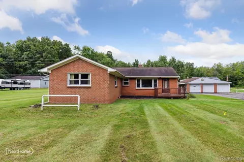 17880 Savage Rd, Sumpter, MI 48111