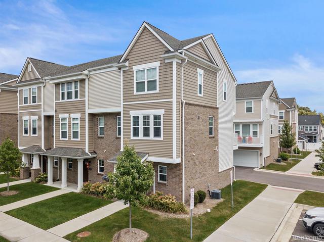 2500 Normandy Rd # 53, Royal Oak, MI 48073