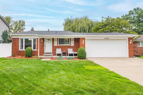 21076 Millbury Dr, Woodhaven, MI 48183