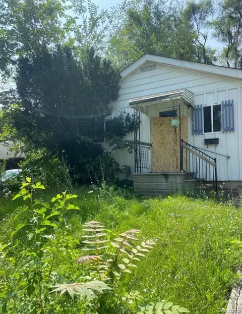 627 Simcoe Ave, Flint, MI 48507 photo 1