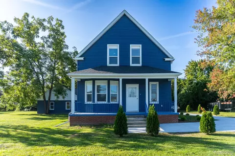 4750 E 14 Mile Rd, Warren, MI 48092
