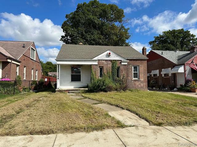 18744 Glastonbury Rd, Detroit, MI 48219
