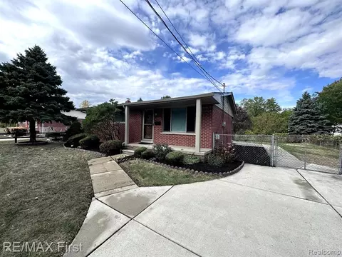 14815 Alvin Ave, Warren, MI 48089