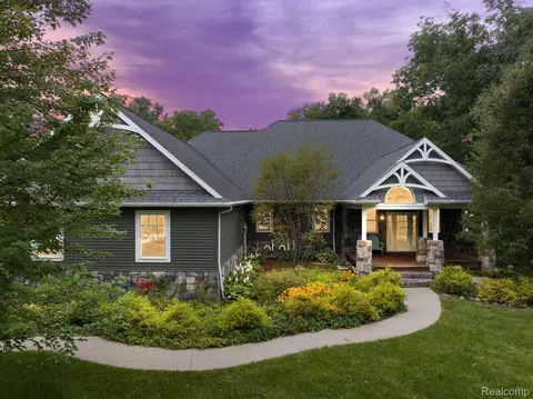 11553 Clairmont Dr, Deerfield, MI 48430