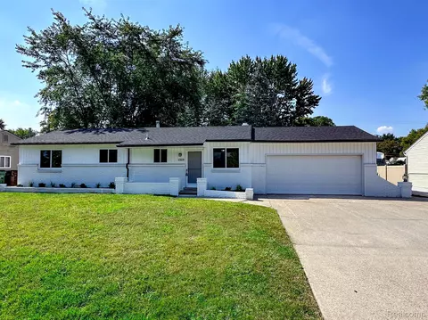 45629 Cornwall St, Shelby Township, MI 48317