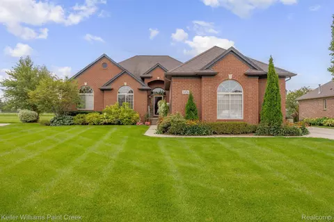 6474 Jeffersonian, Washington, MI 48095