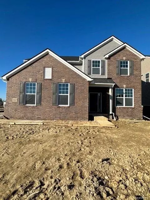 20847 Calabrese Dr, Lyon, MI 48178