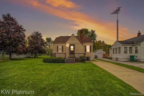 3895 Lapeer Rd, Port Huron, MI 48060