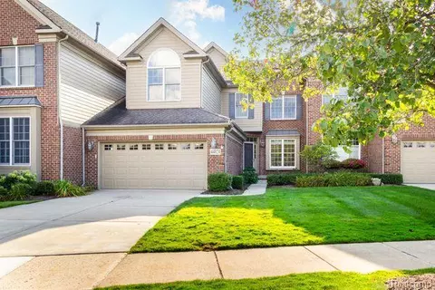 44824 Broadmoor Cir S, Northville, MI 48168