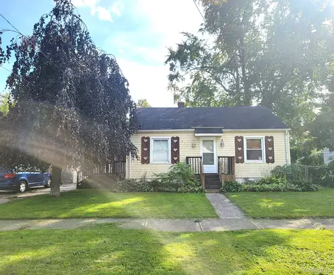 839 Simcoe Ave, Flint, MI 48507 photo 1