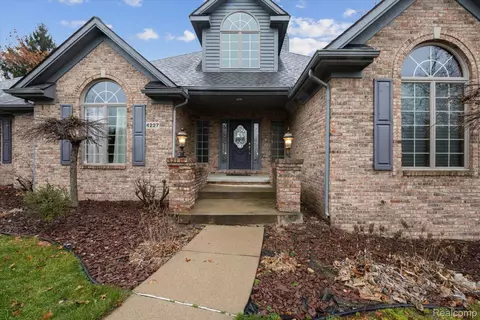 4227 Colonial, Genoa, MI 48843