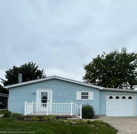 4333 24th Lot Apt 131 Ave, Fort Gratiot, MI 48059