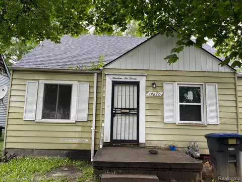 19620 Lyndon St, Detroit, MI 48223